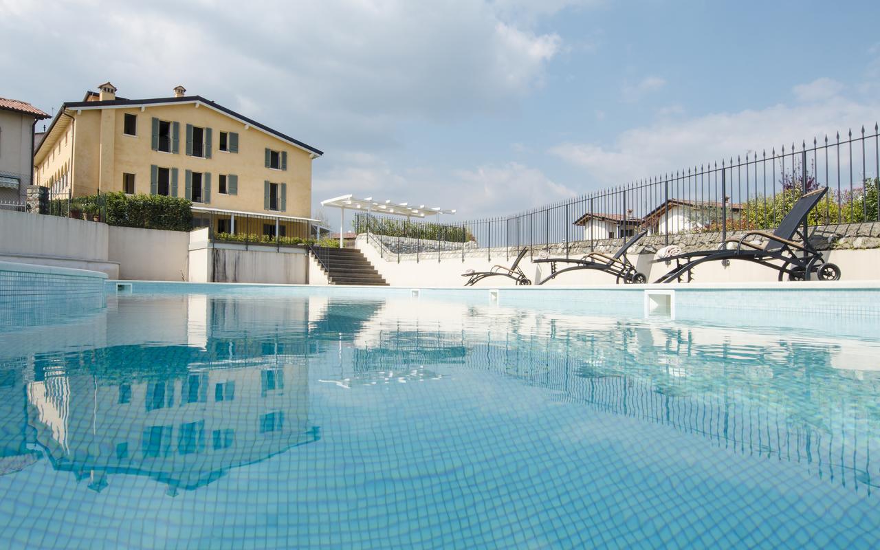 Palazzo Archi Holiday * Polpenazze del Garda